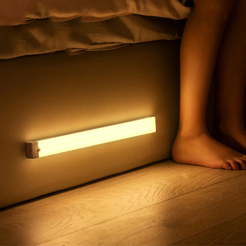 Lumicase LED Onder-kast Lamp - USB-C Oplaadbaar met Bewegingssensor